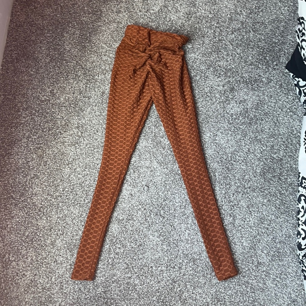 These are tik tok pants !